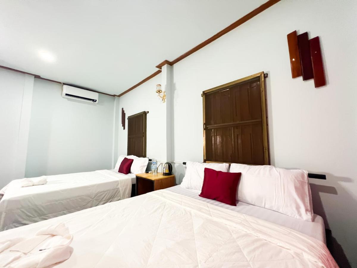 Lotus Blanc Homestay Battambang Exterior foto