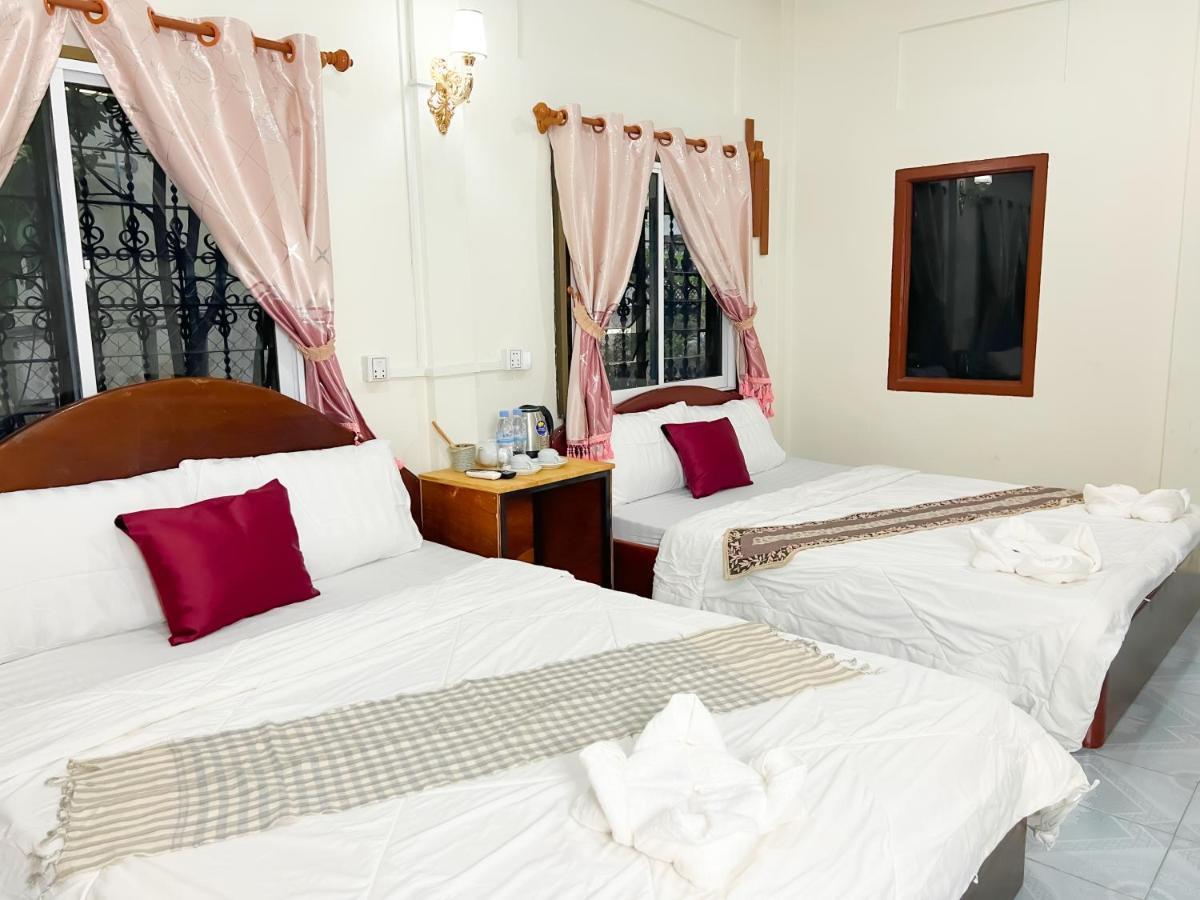 Lotus Blanc Homestay Battambang Exterior foto