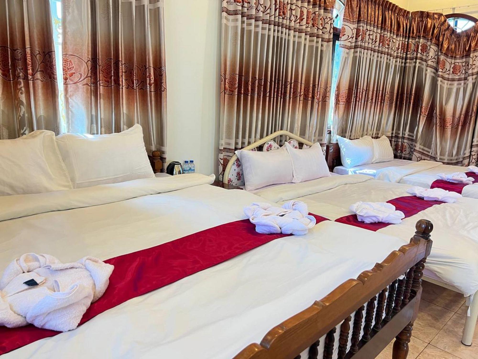 Lotus Blanc Homestay Battambang Exterior foto